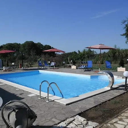 Fam Polucci Villa *